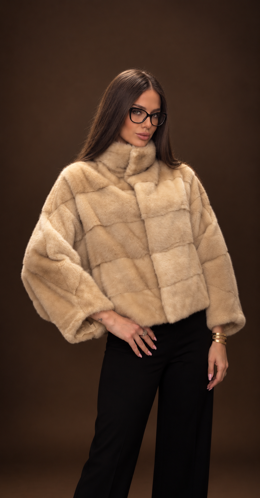 Haina din Blana Naturala de Vizon Poncho