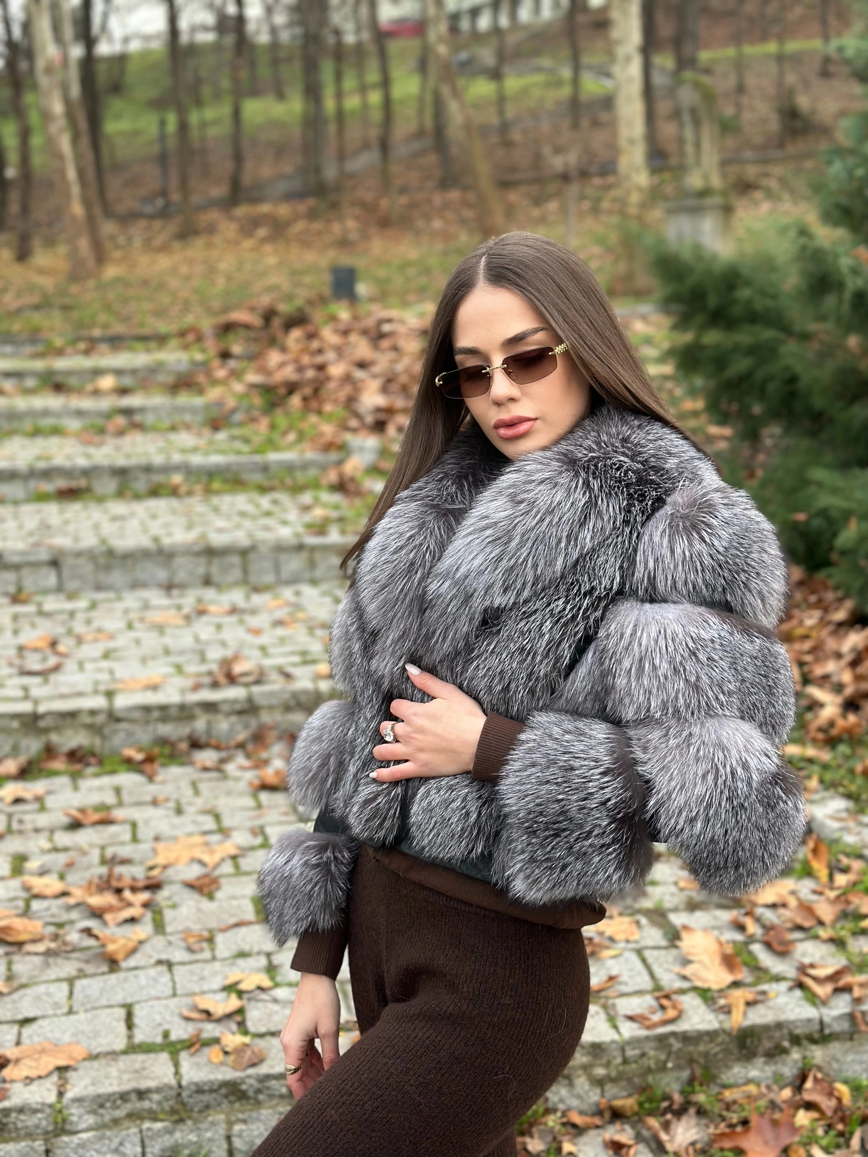 Haină din Blană Naturală de Vulpe Polară cu Rever