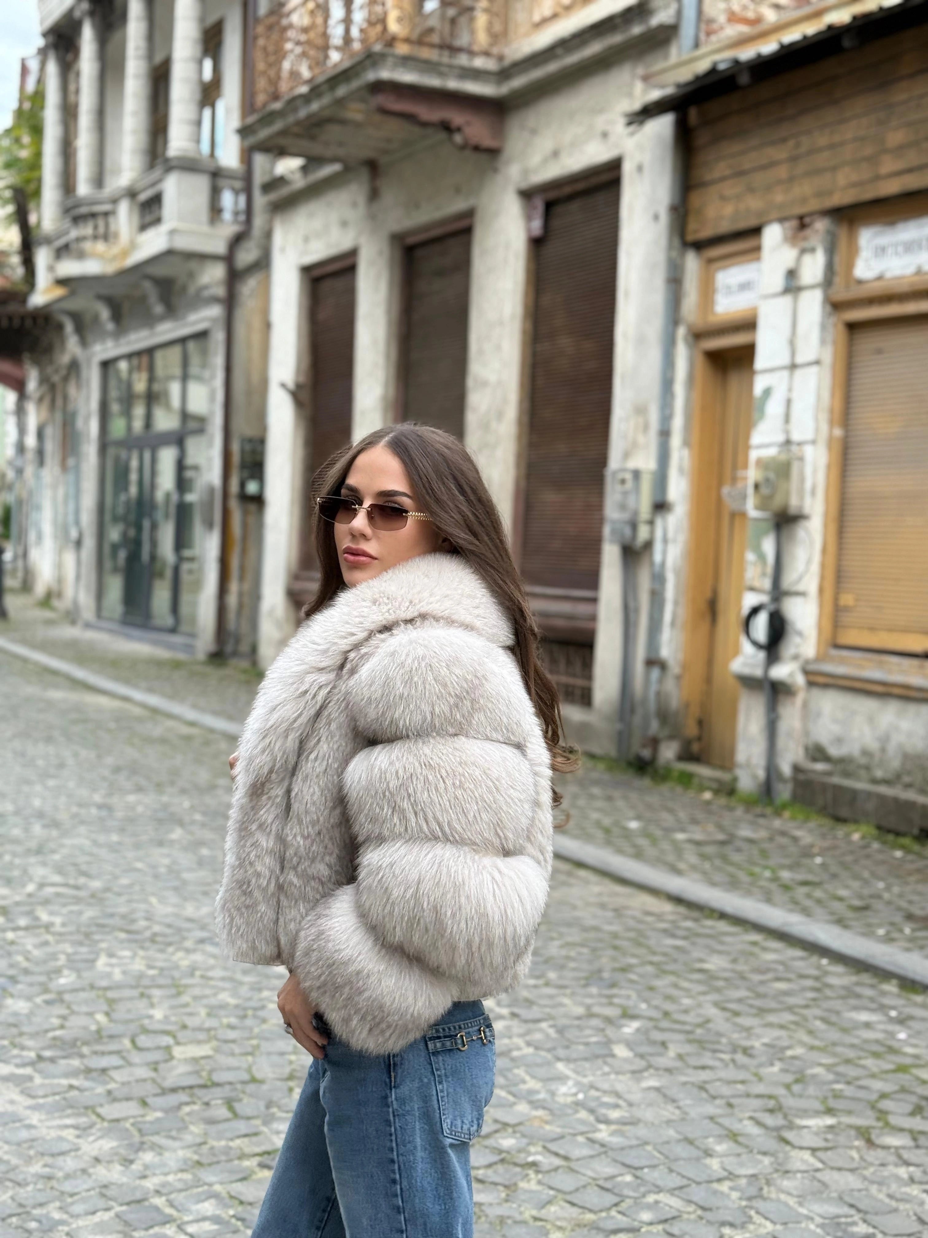 Haină din Blană Naturală de Vulpe Polară Beige-Rose