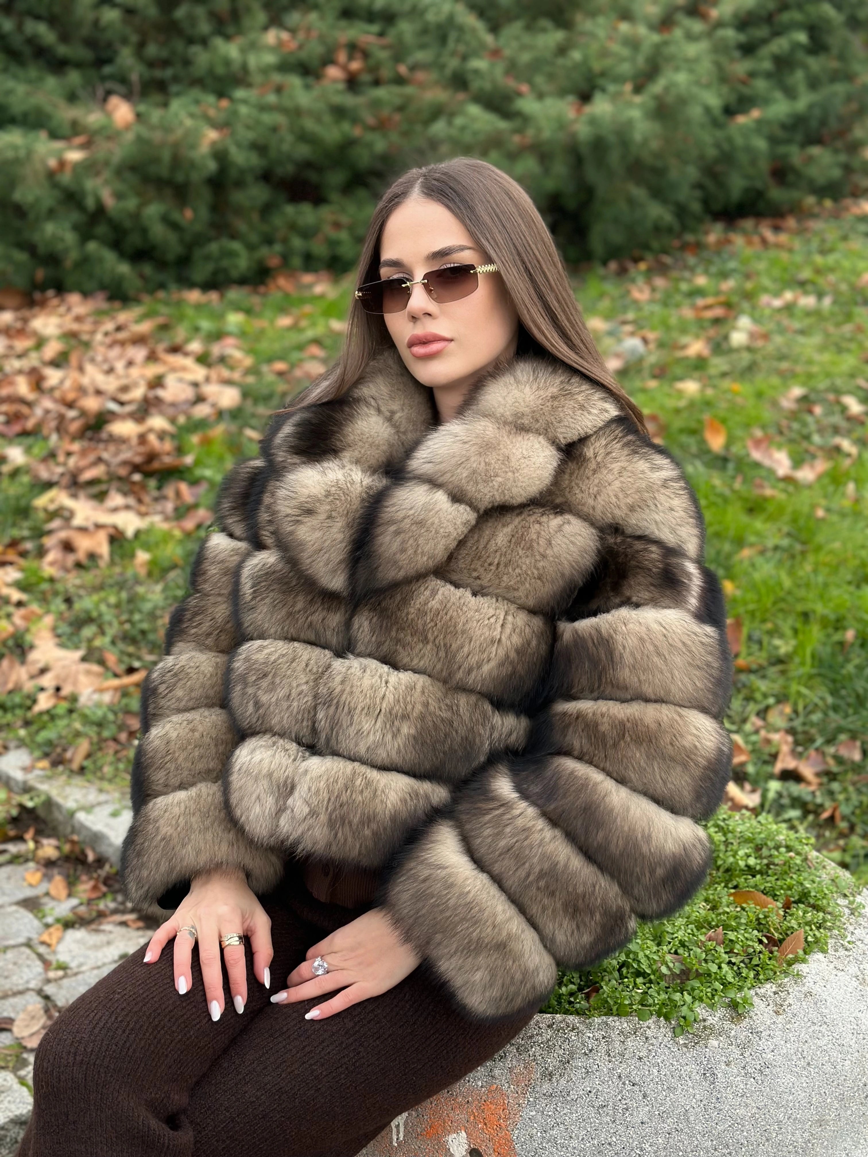 Haină din Blană Naturală de Vulpe Polară cu Rever